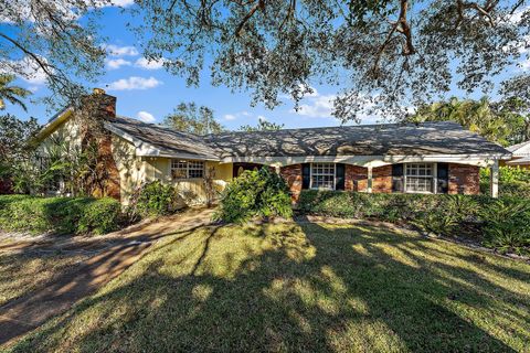 A home in Tequesta