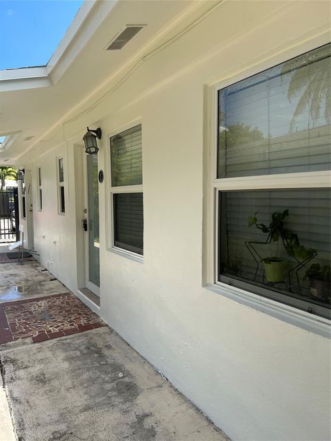 1325 NE 5th Ter 2 Fort Lauderdale FL 33304