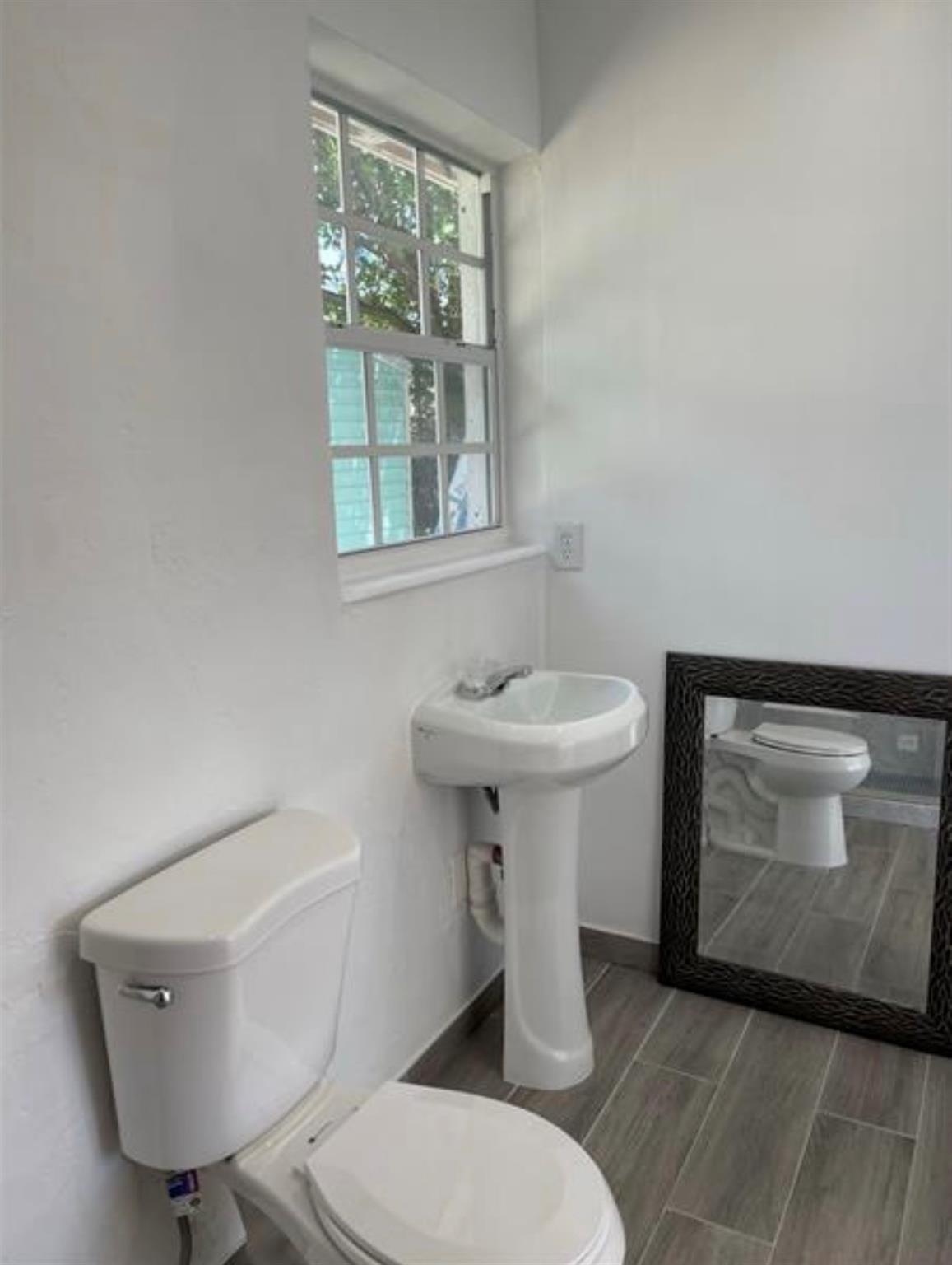 Miami Gardens Manor 49-47 B - Residential Lease