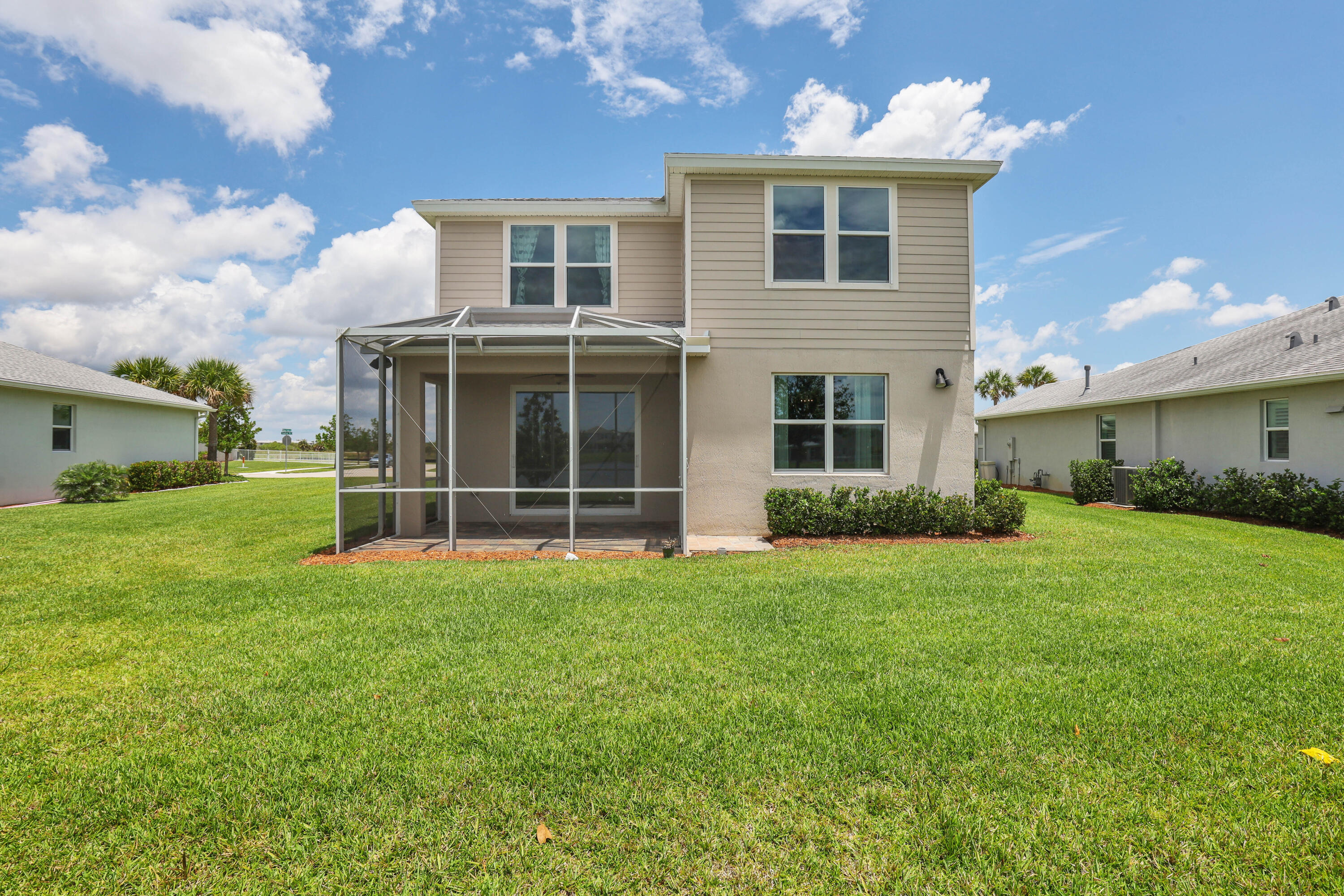 PULTE AT TRADITION PHASE 1 - Residential