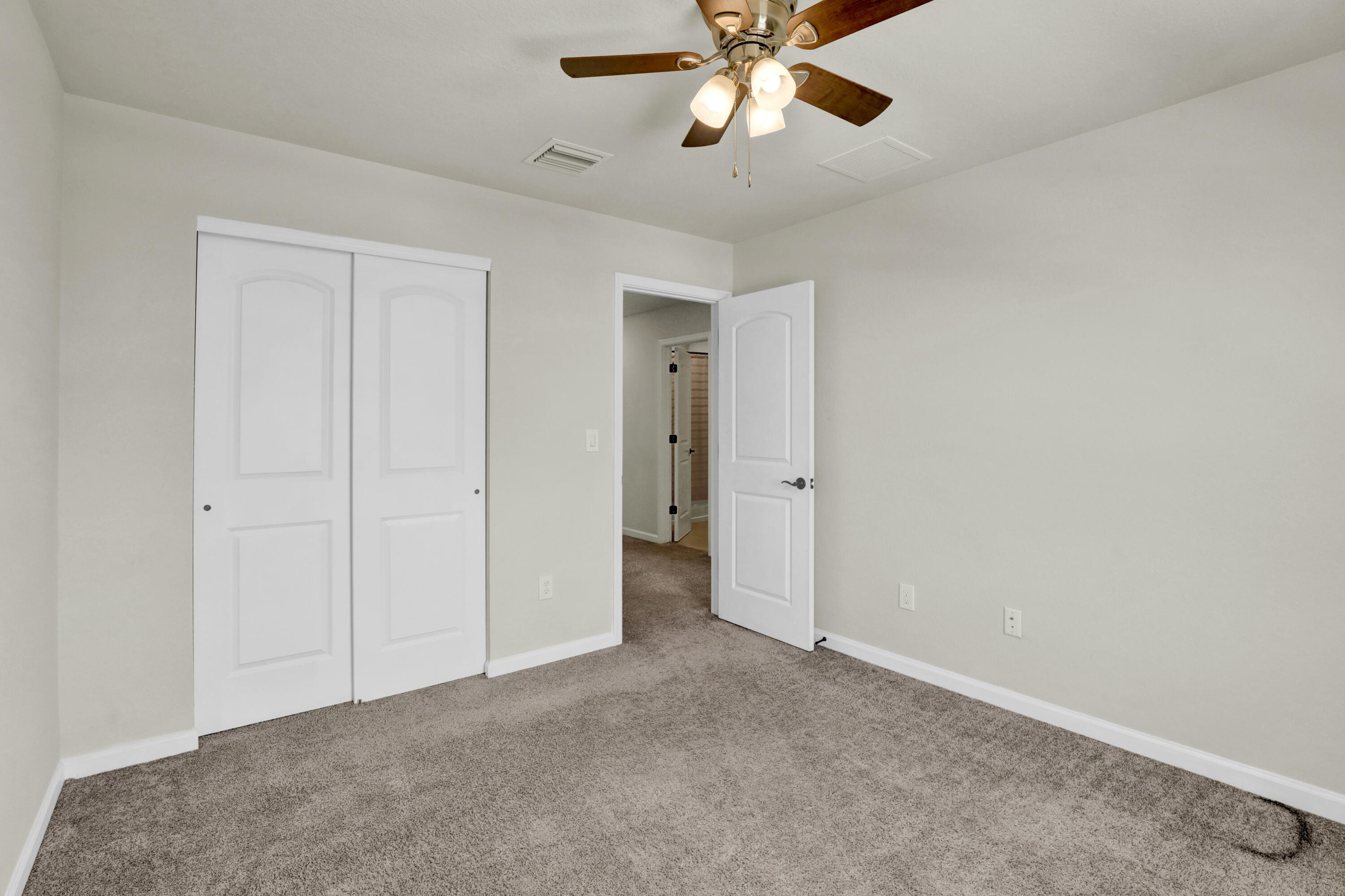 PULTE AT TRADITION PHASE 1 - Residential
