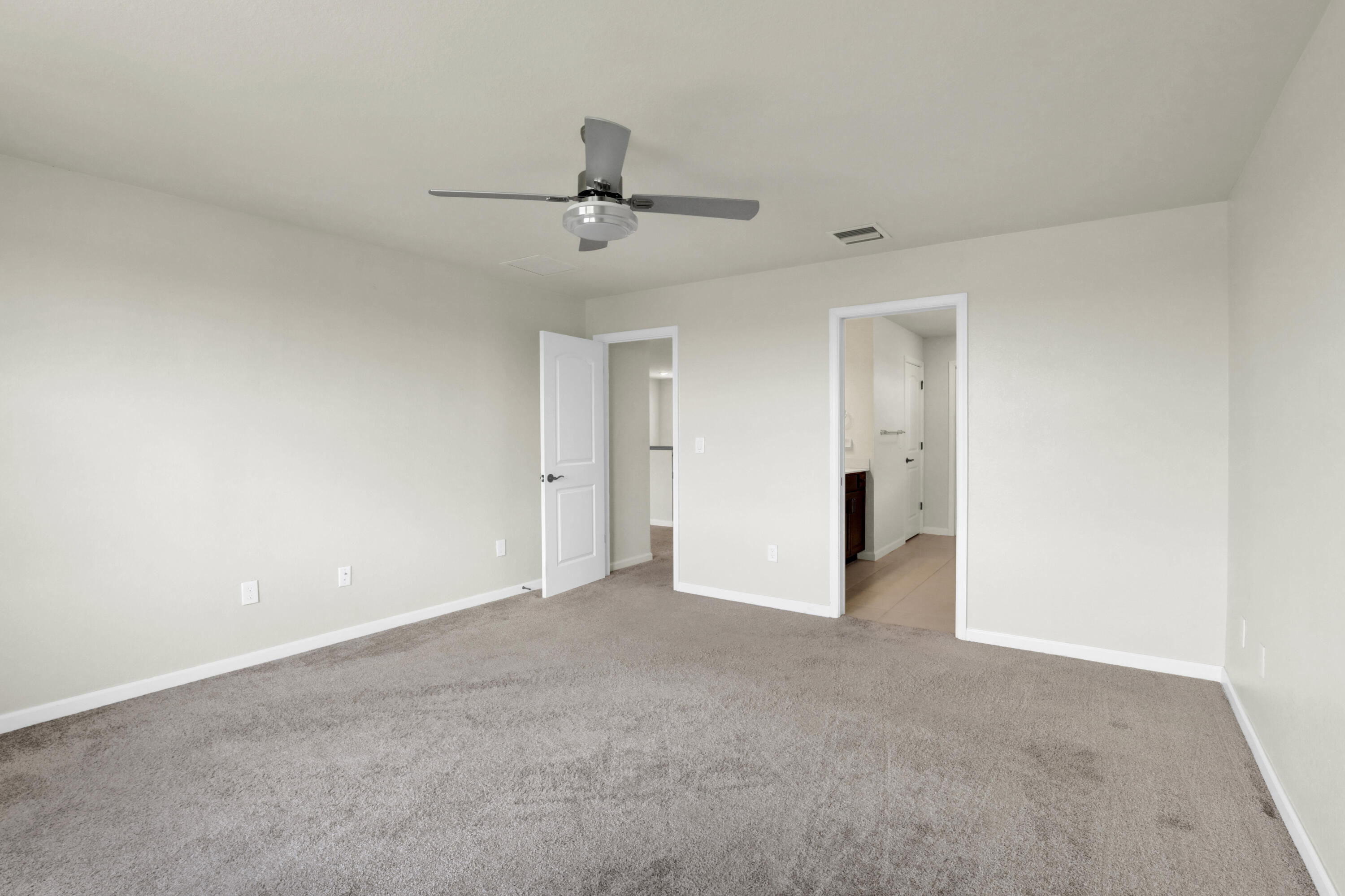 PULTE AT TRADITION PHASE 1 - Residential