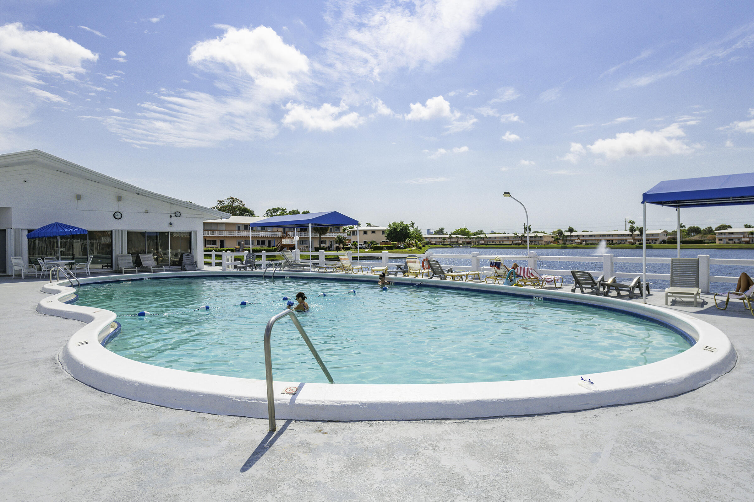 ROLEN LAKE GARDENS CO-OP - Residential