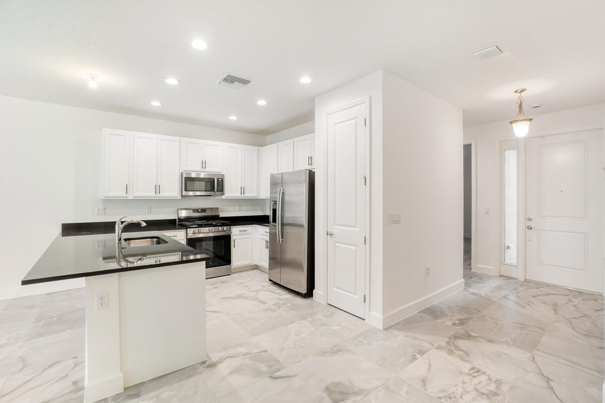 RIVERLAND At Valencia Parc - Residential