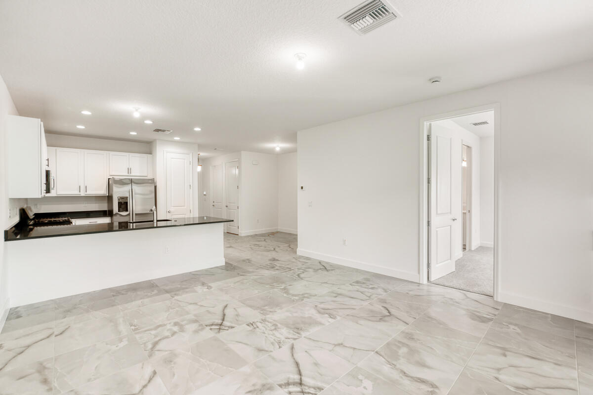 RIVERLAND At Valencia Parc - Residential