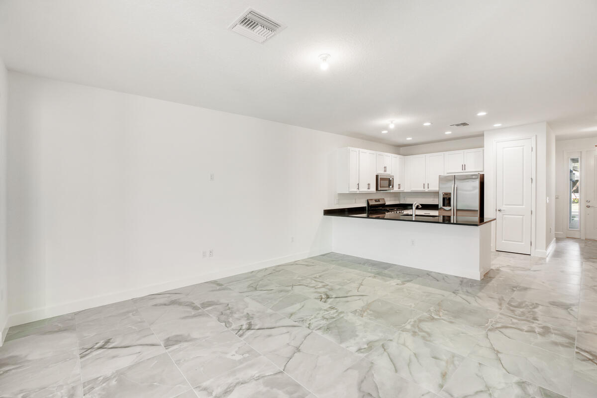 RIVERLAND At Valencia Parc - Residential