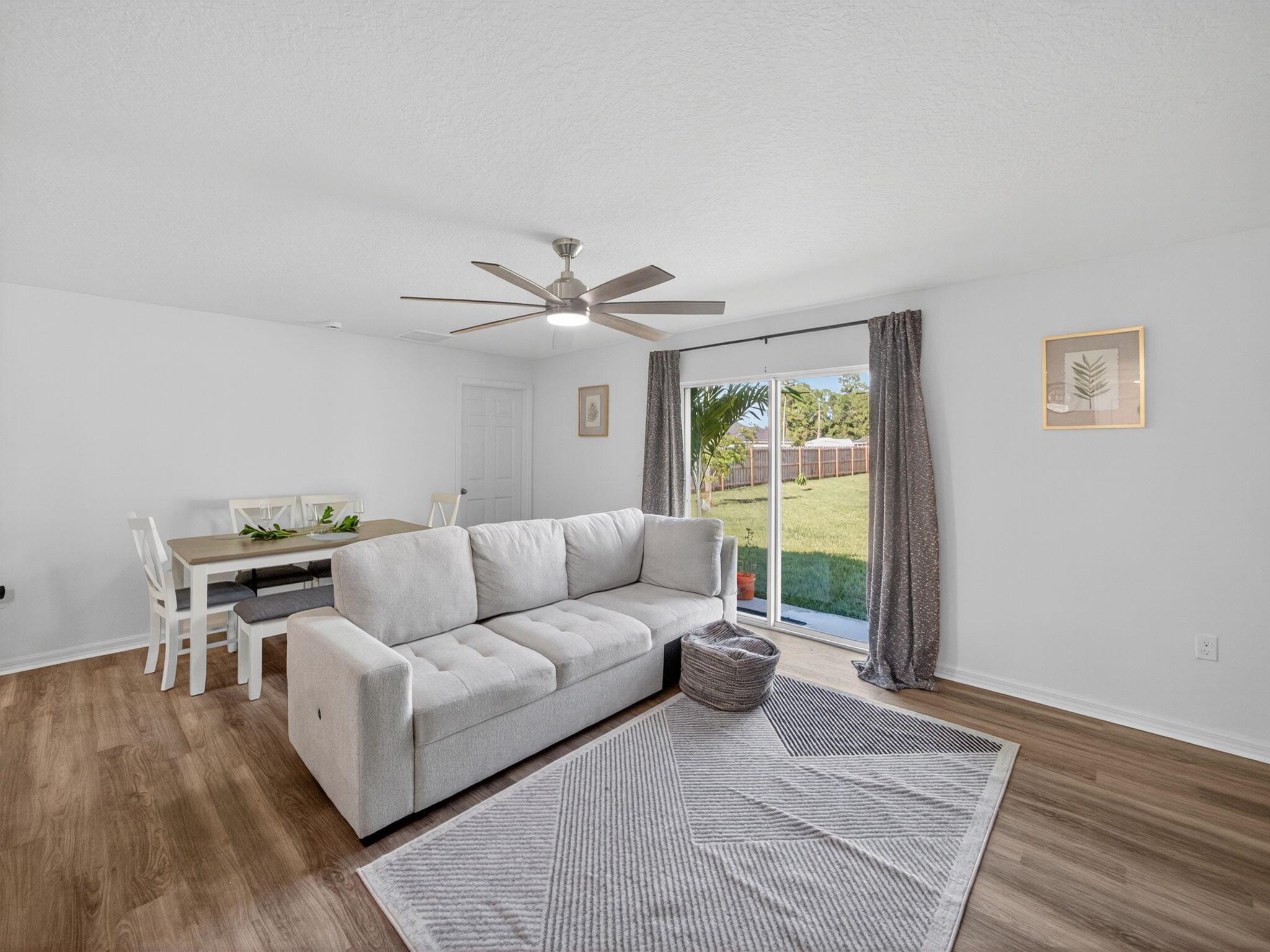 PORT ST LUCIE SECTION 35 - Residential