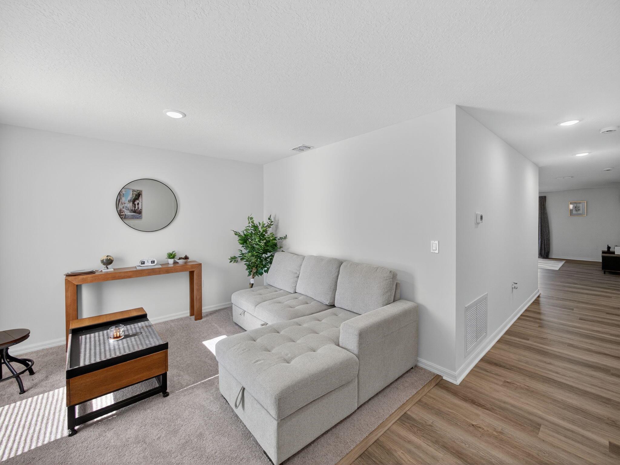 1716 SW Palermo Road