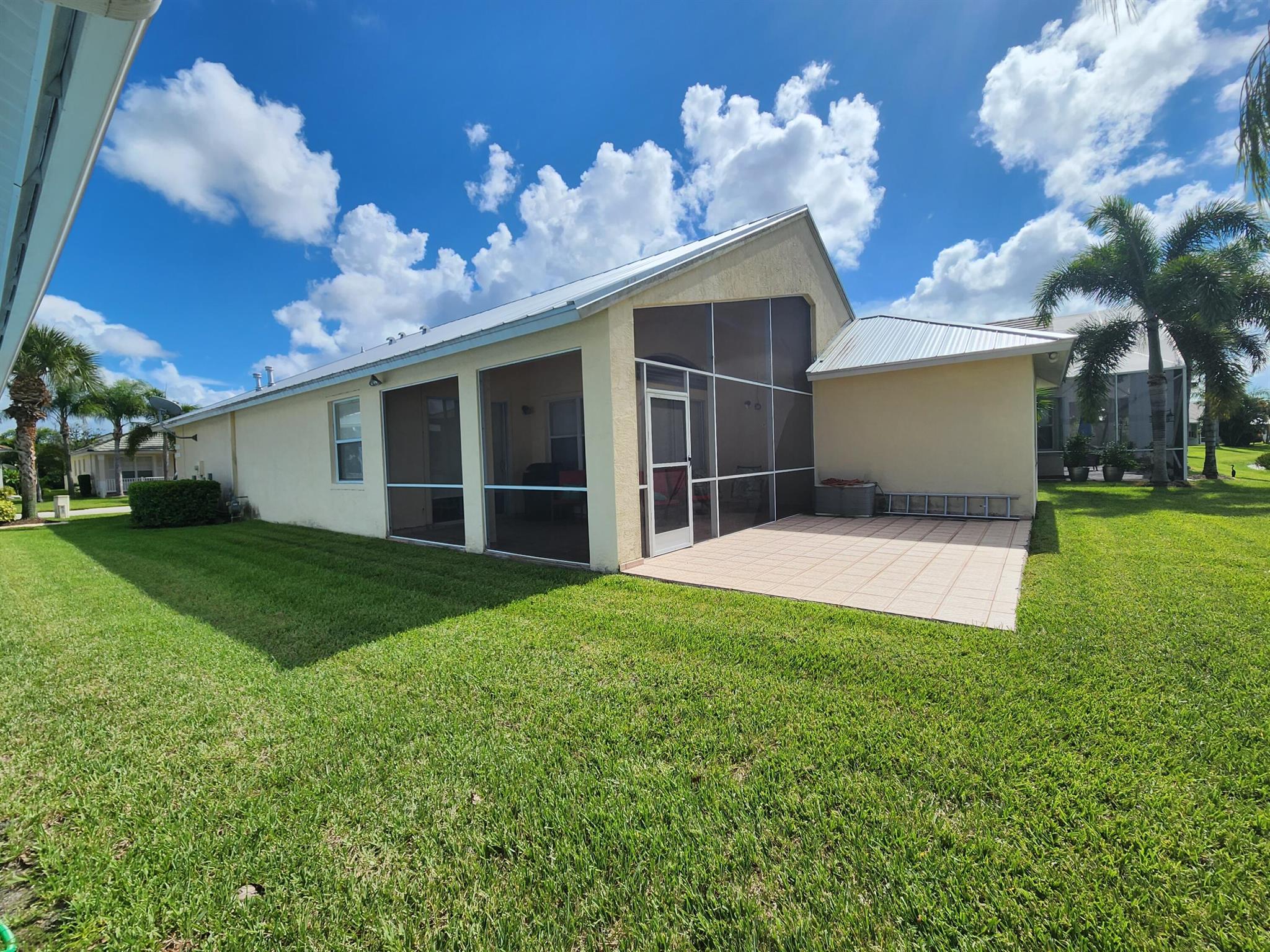 Magnolia Lakes - Residential