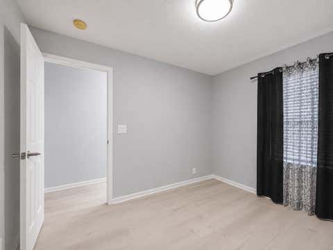 Tiny photo for 4750 NW 117th Avenue, Coral Springs, FL 33076 (MLS # B26052389)