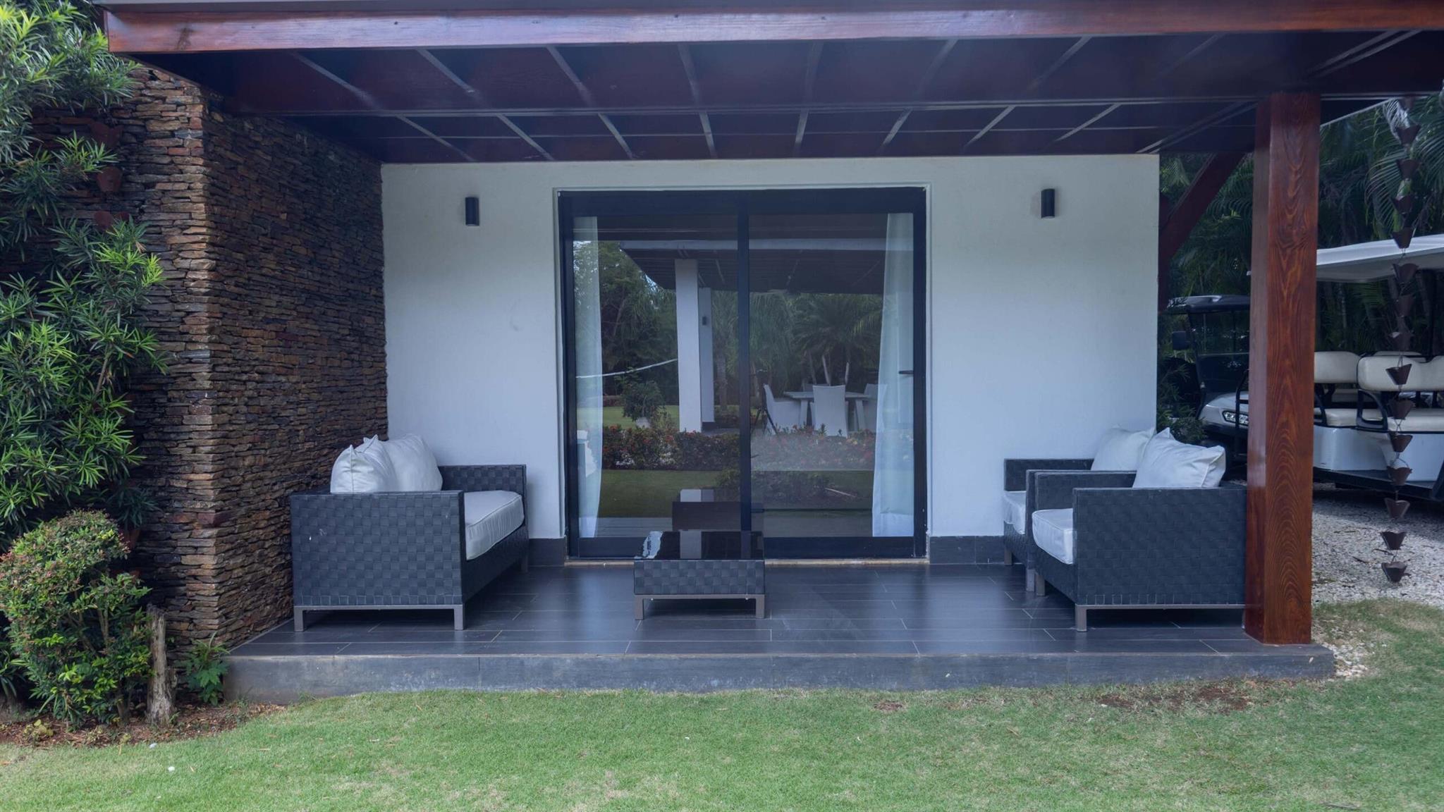 Vivero II, Casa de Campo, - Residential Lease