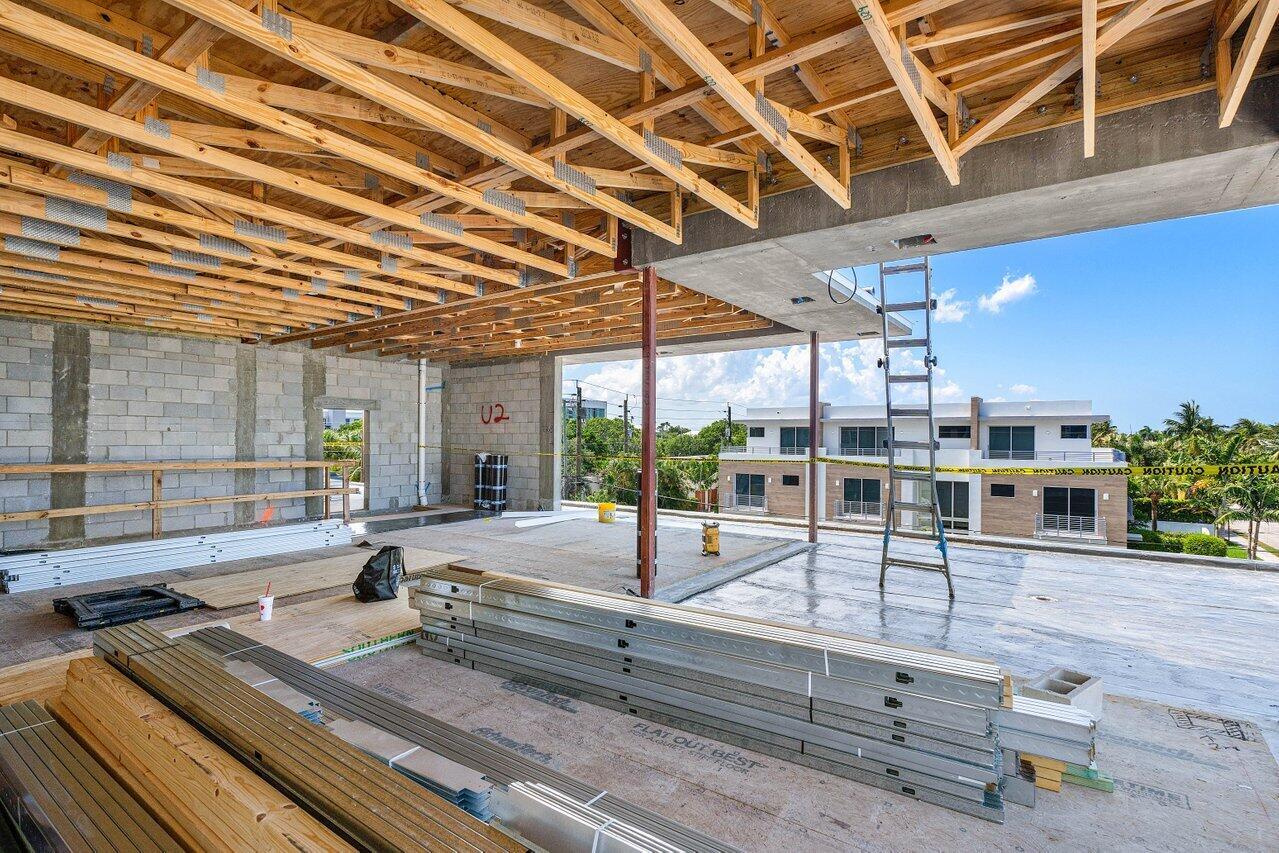 DELRAY TOWN OF - Residential