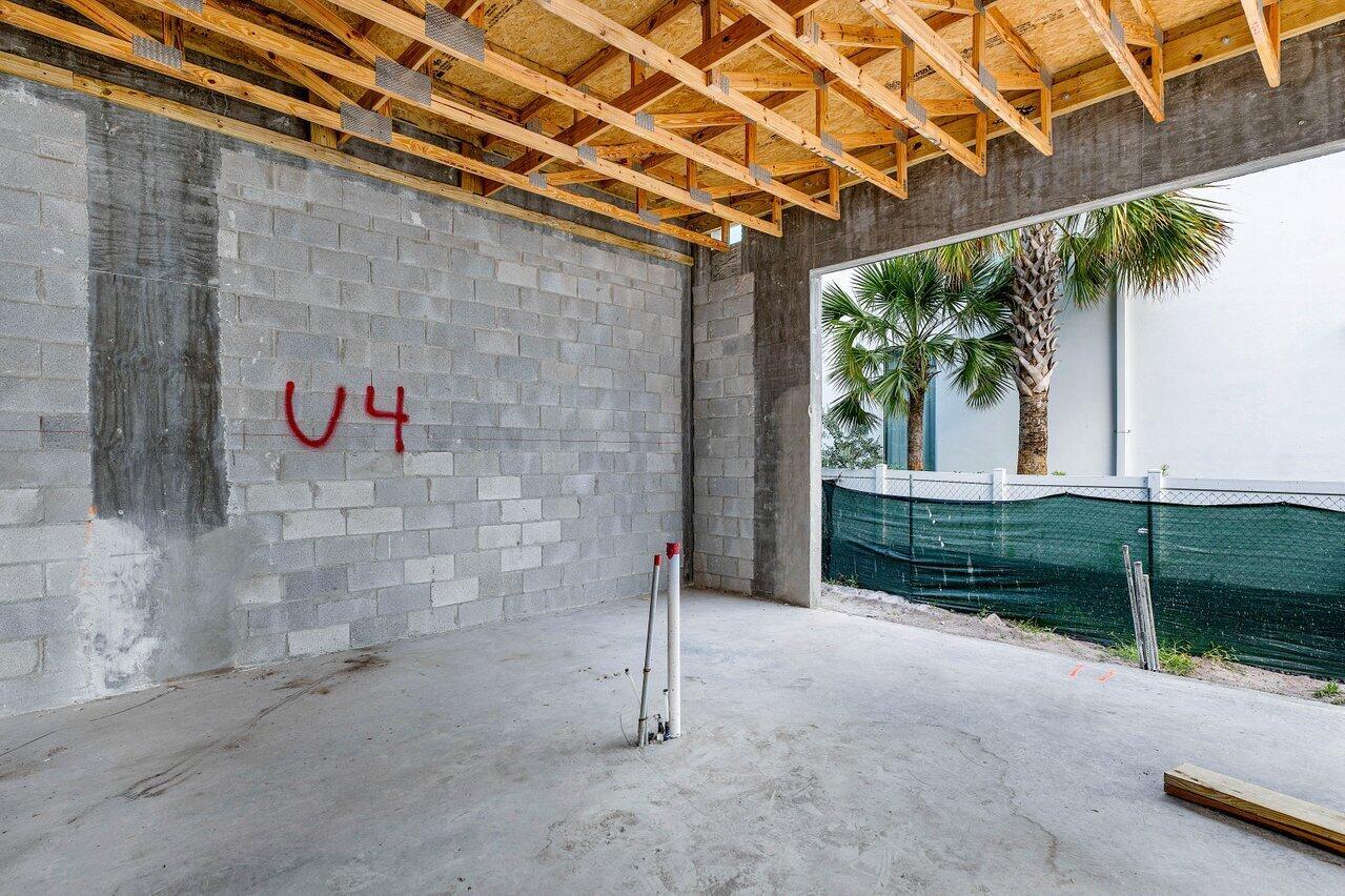 DELRAY TOWN OF - Residential