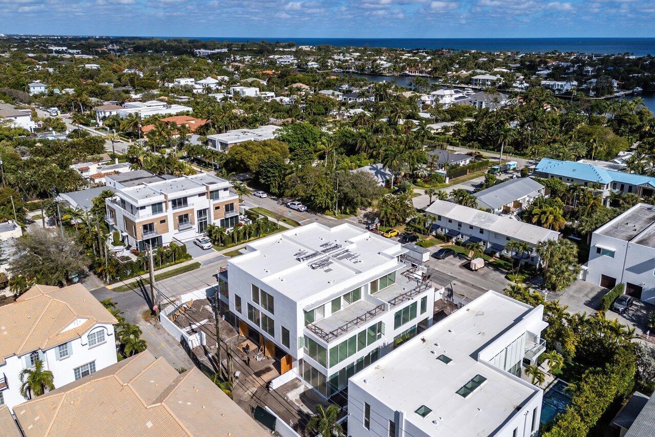 DELRAY TOWN OF - Residential