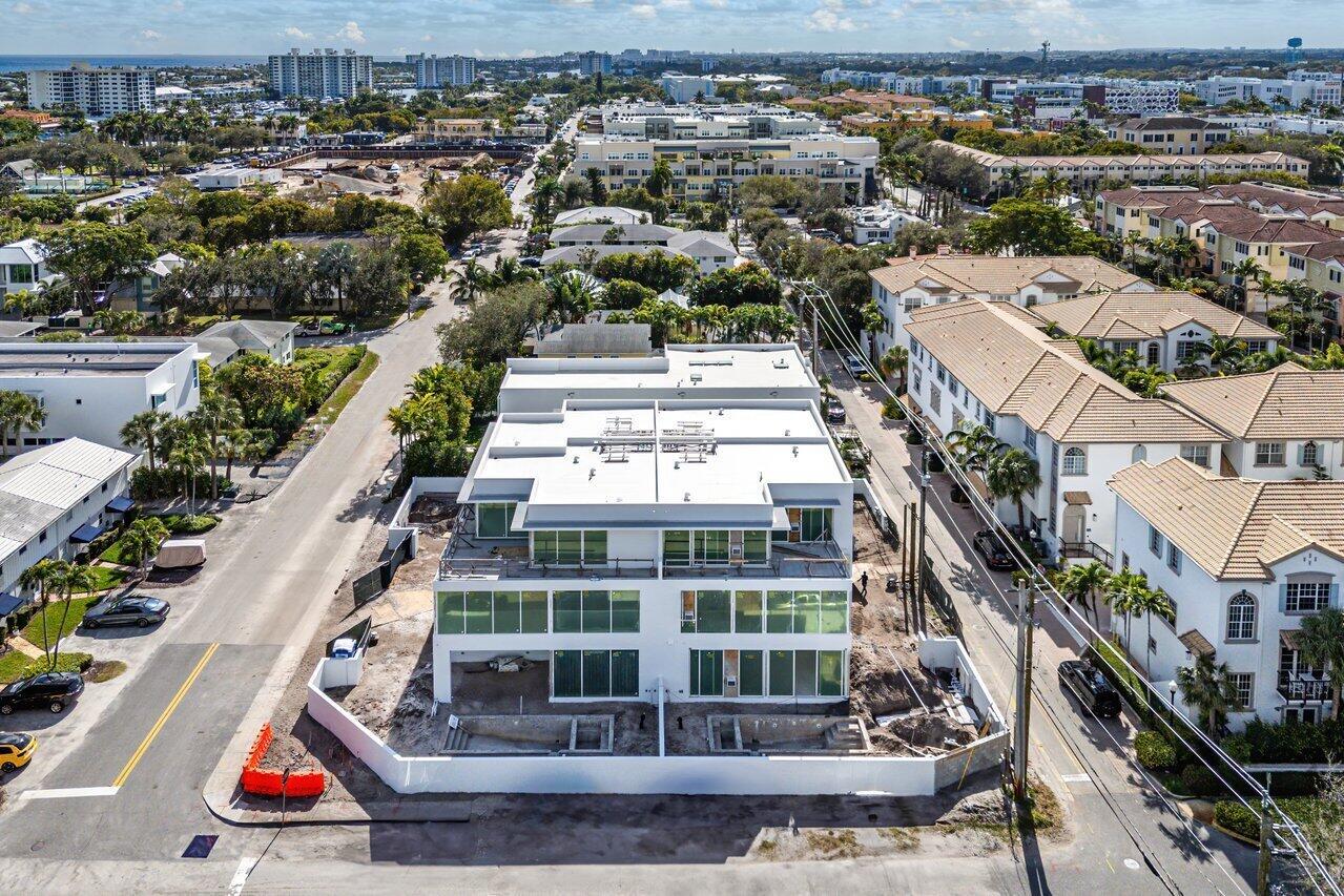 DELRAY TOWN OF - Residential