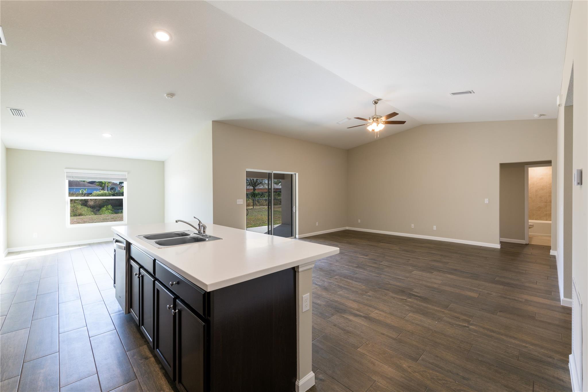 Port St Lucie Sec 21 - Residential Lease