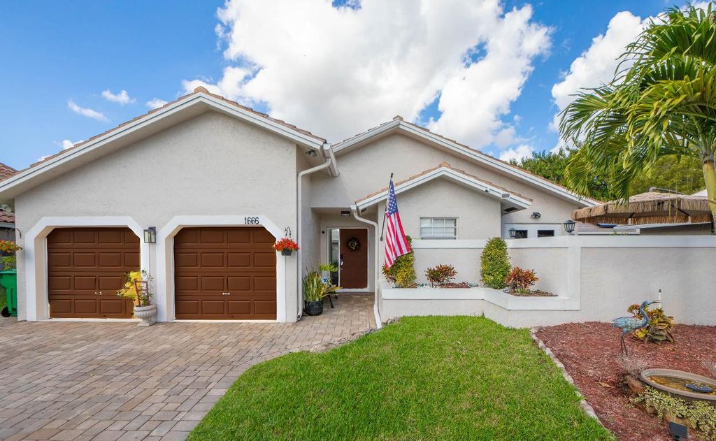 Photo of 1666 NW 106th Terrace, Coral Springs, FL 33071 (MLS # R11157202)