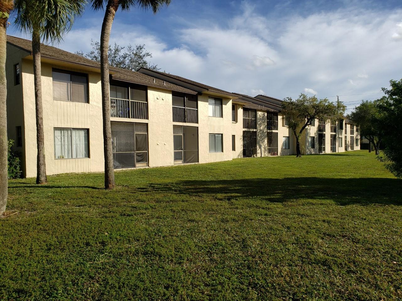 KENSINGTON WALK CONDO - Residential Lease