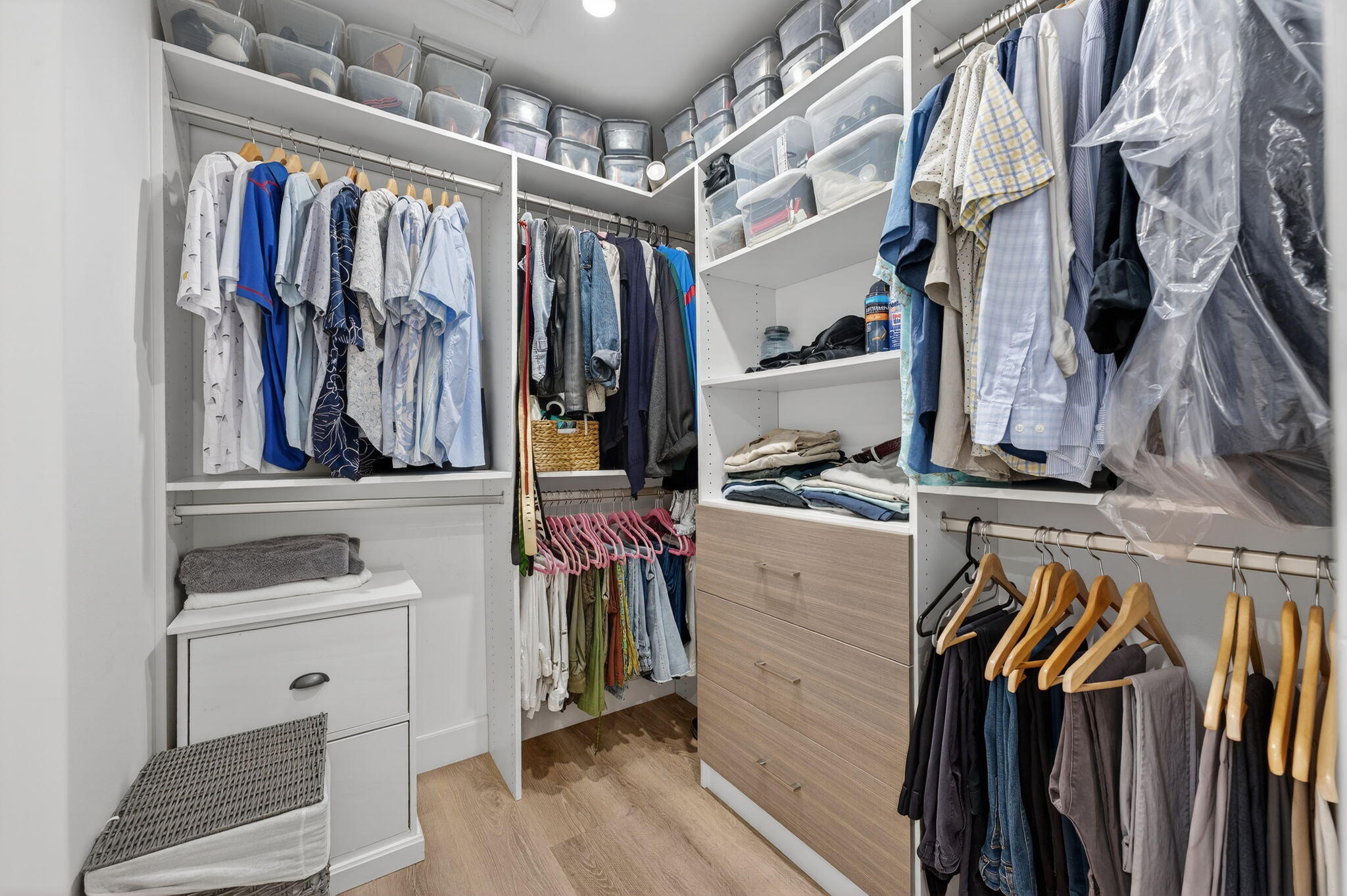 HIDDEN VALLEY SEC 3 - Residential