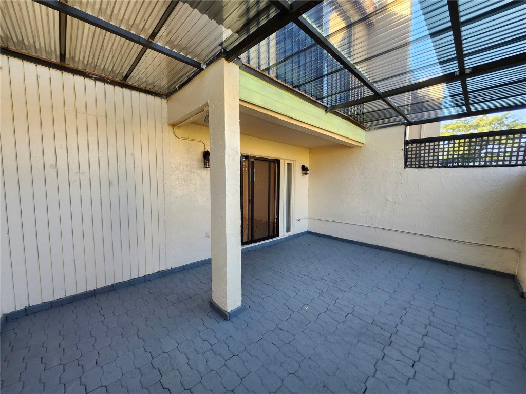 WESTVIEW CONDO 4 - Residential Lease