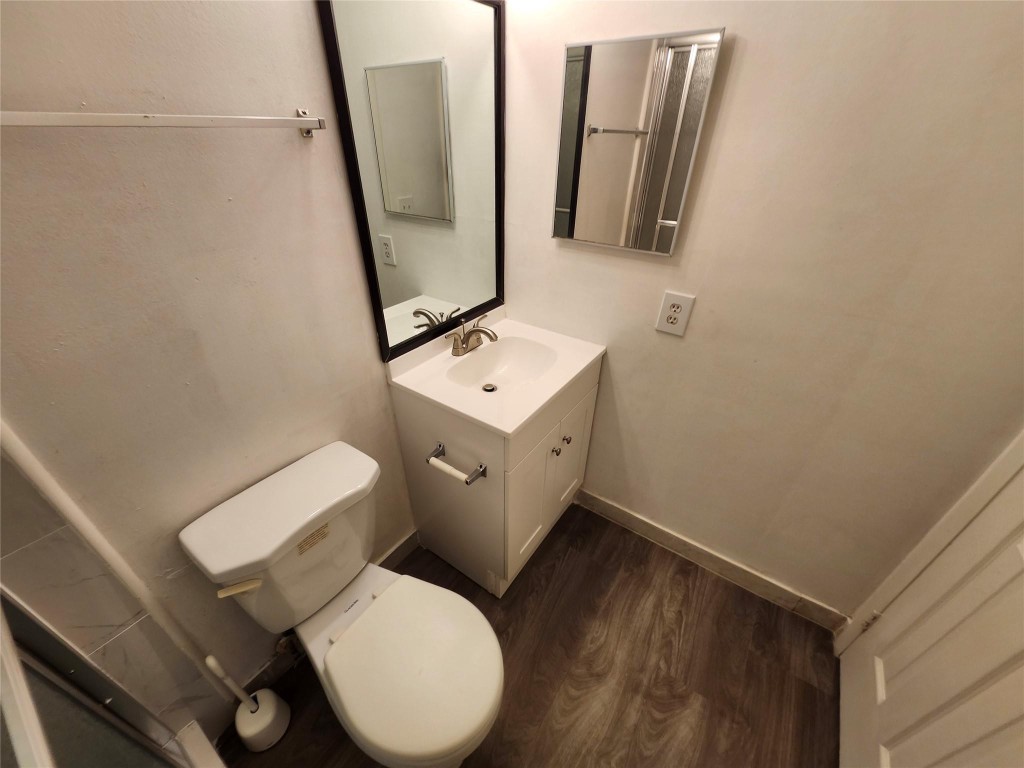 WESTVIEW CONDO 4 - Residential Lease