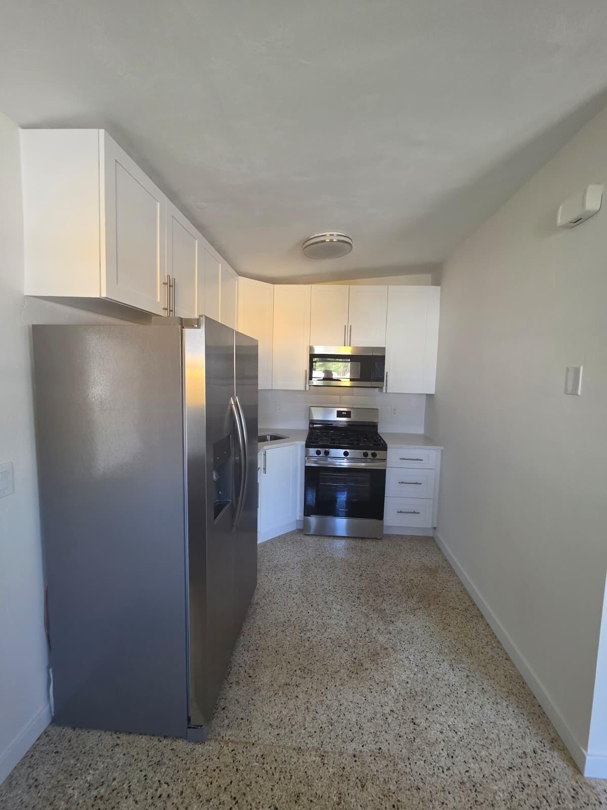 1815 Hillcrest Avenue