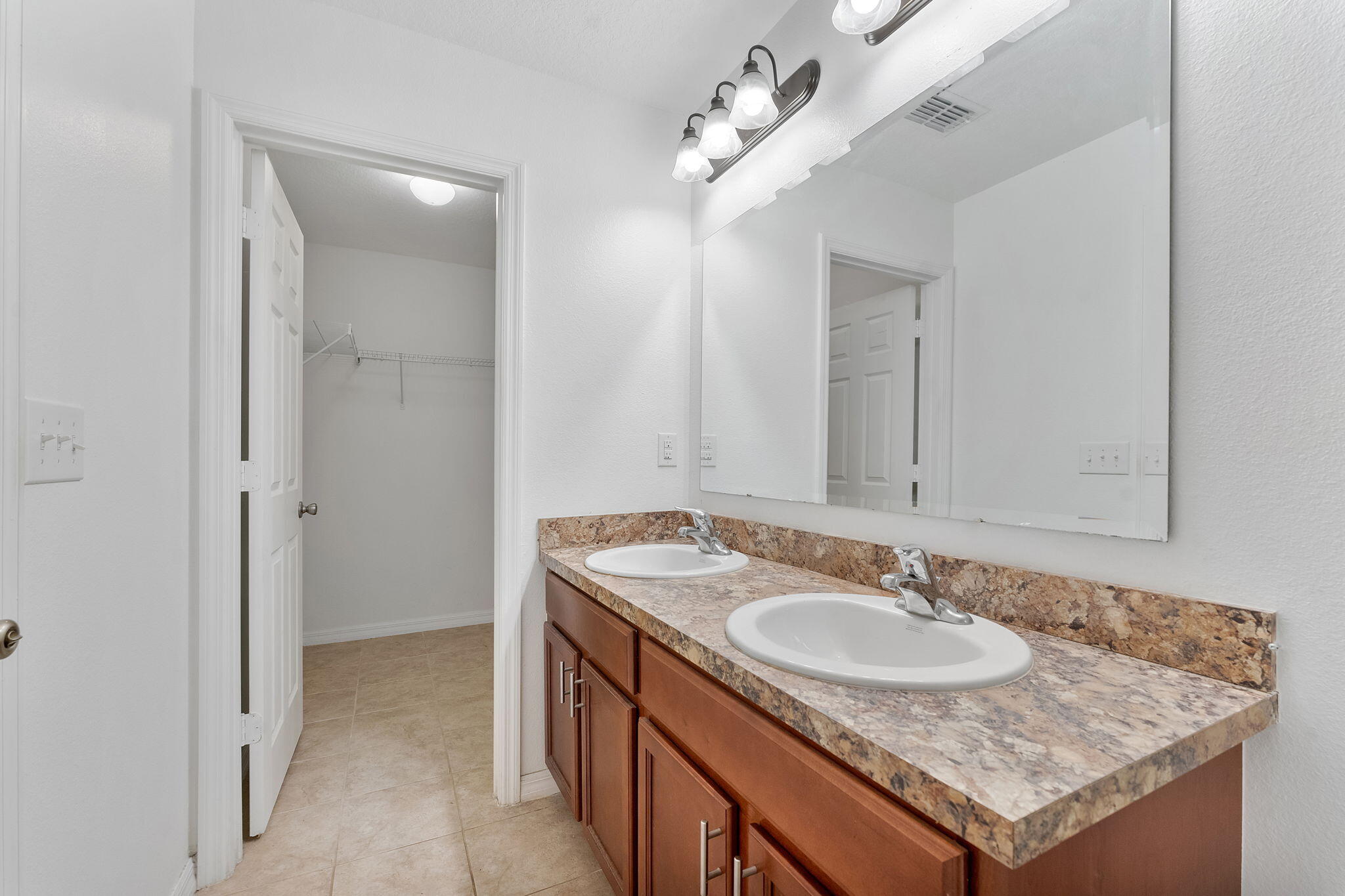 PINE TRACE THIRD REPLAT - Residential