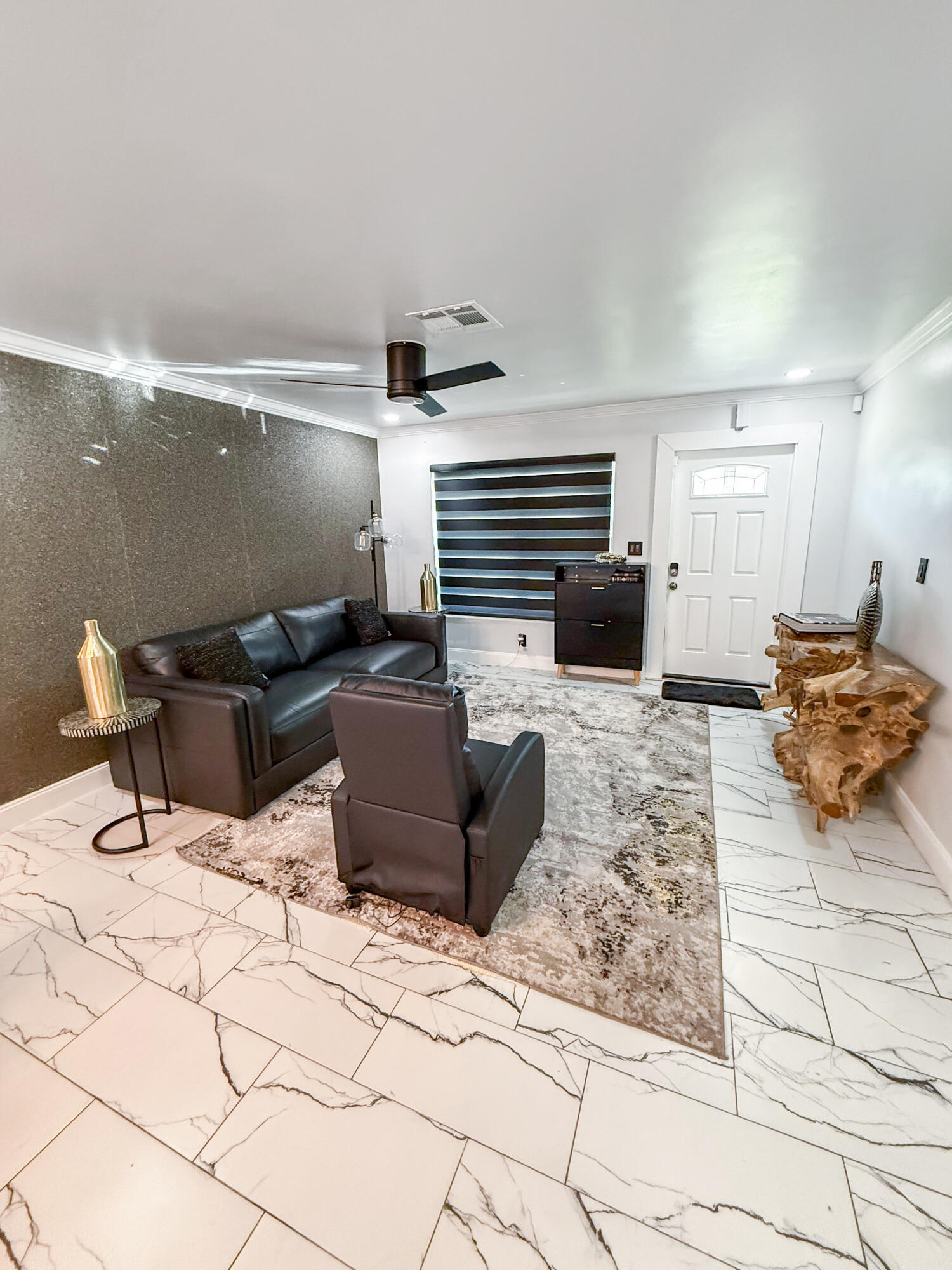 4919 Pine Knott Lane