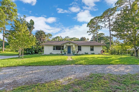 Featured picture for the property R10755243