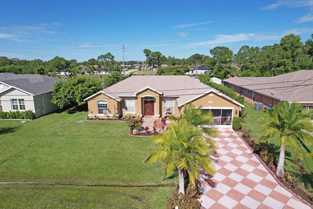 Photo of 5542 NW Kappa Court, Port Saint Lucie, FL 34986 (MLS # F10512138)