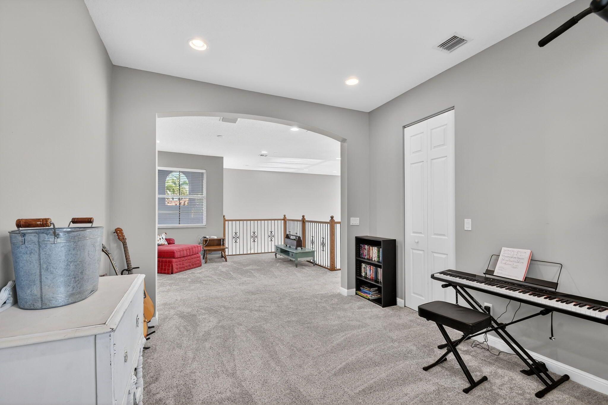 JOURNEYS END - Residential