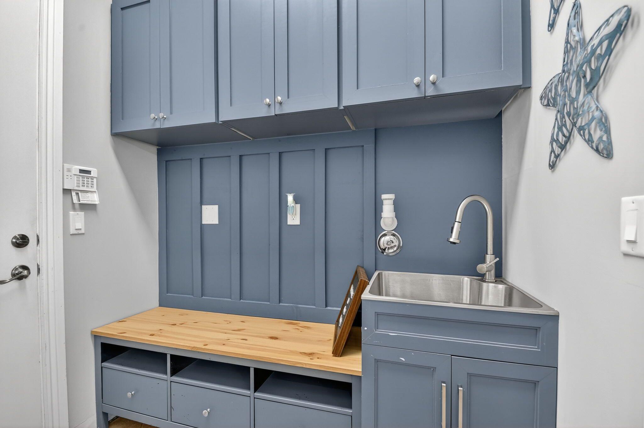 JOURNEYS END - Residential