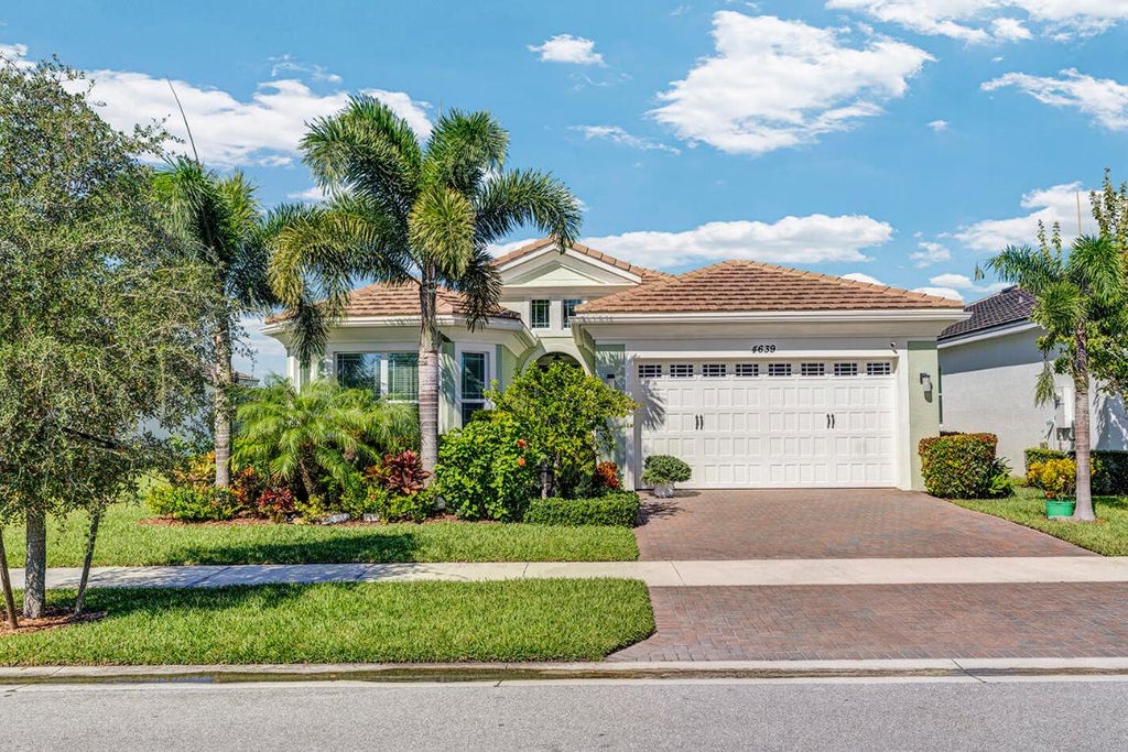 Photo of 4639 Pumello Drive, Westlake, FL 33470 (MLS # R11137674)
