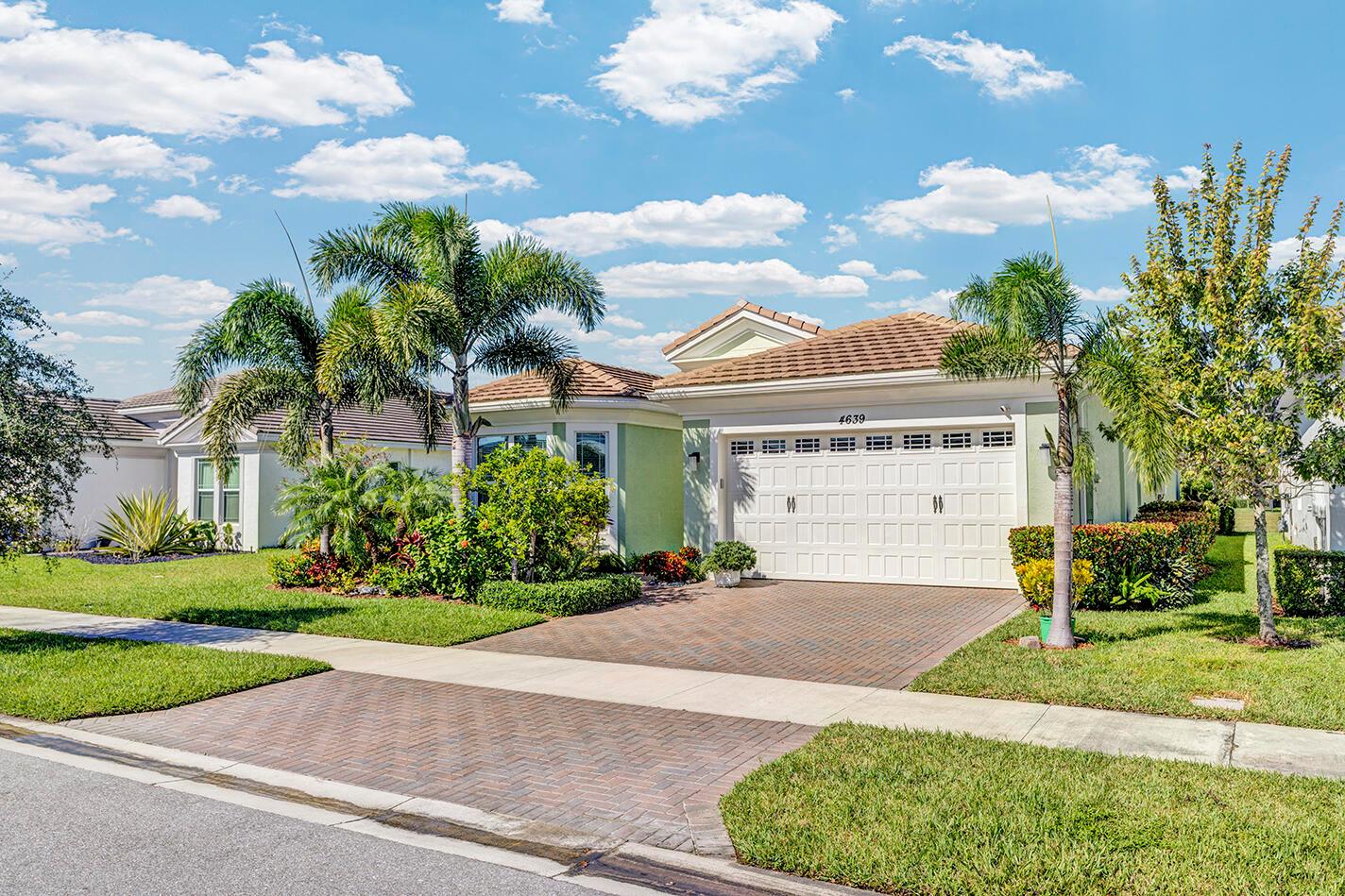 GROVES OF WESTLAKE - Residential