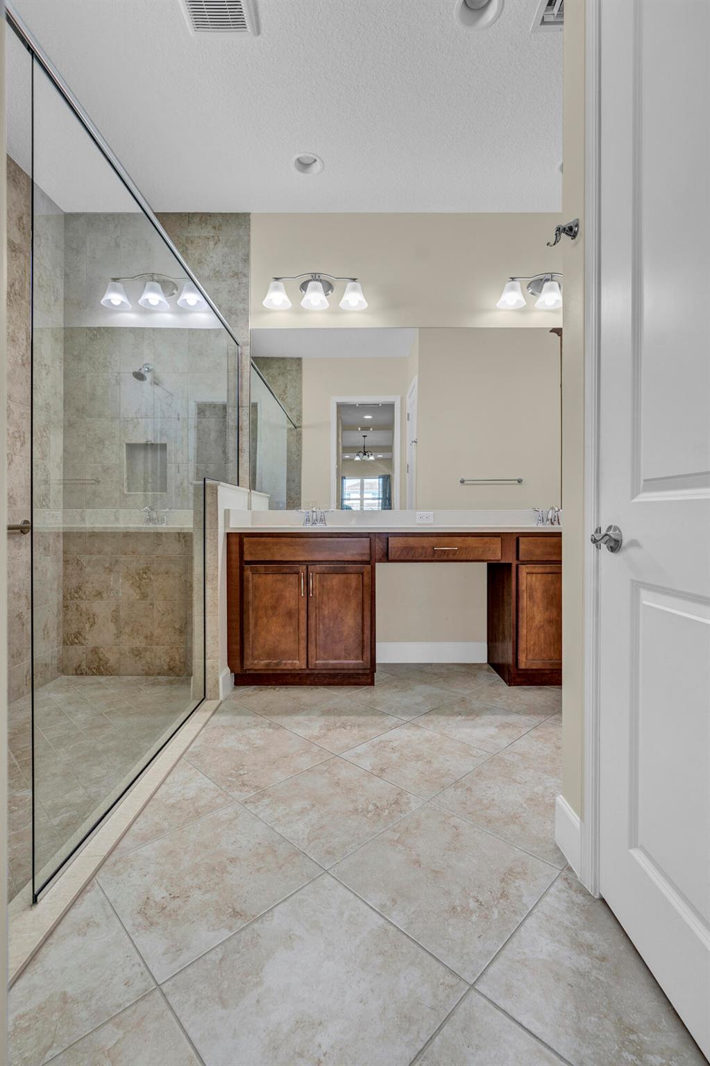 GROVES OF WESTLAKE - Residential