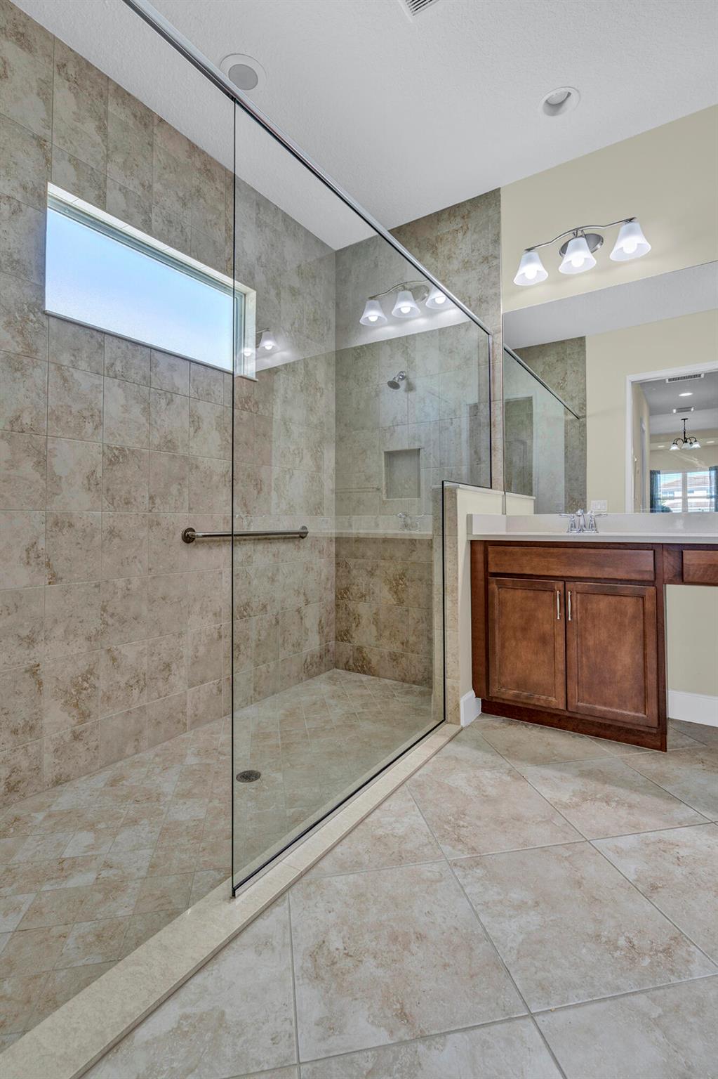 GROVES OF WESTLAKE - Residential