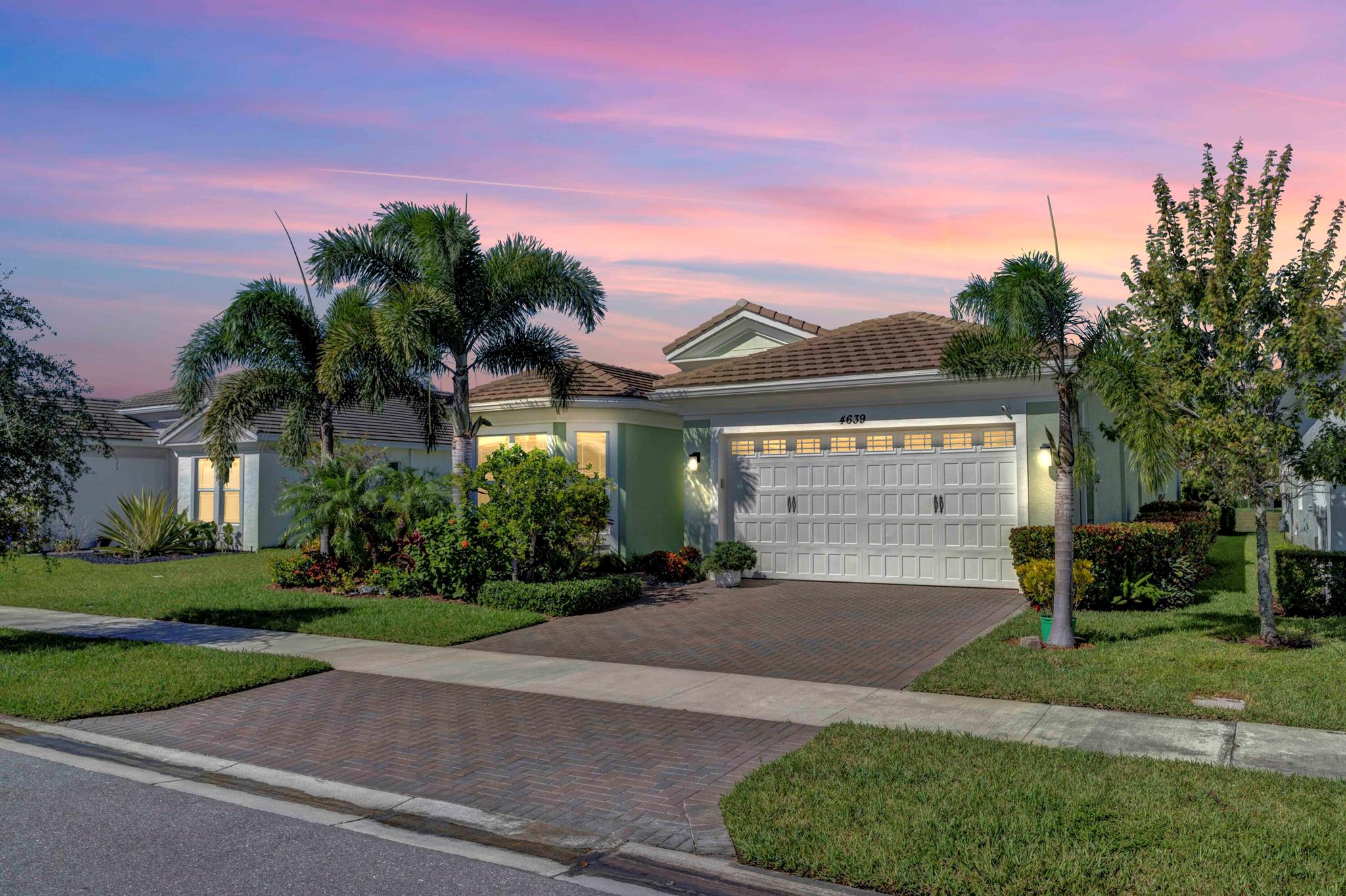 GROVES OF WESTLAKE - Residential