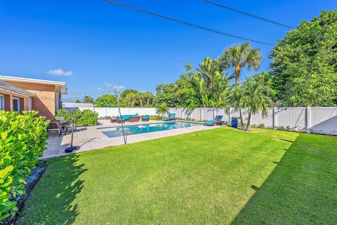 A home in Lake Worth Beach