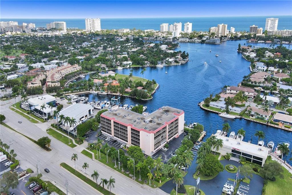 Bay Yacht Club - Residential
