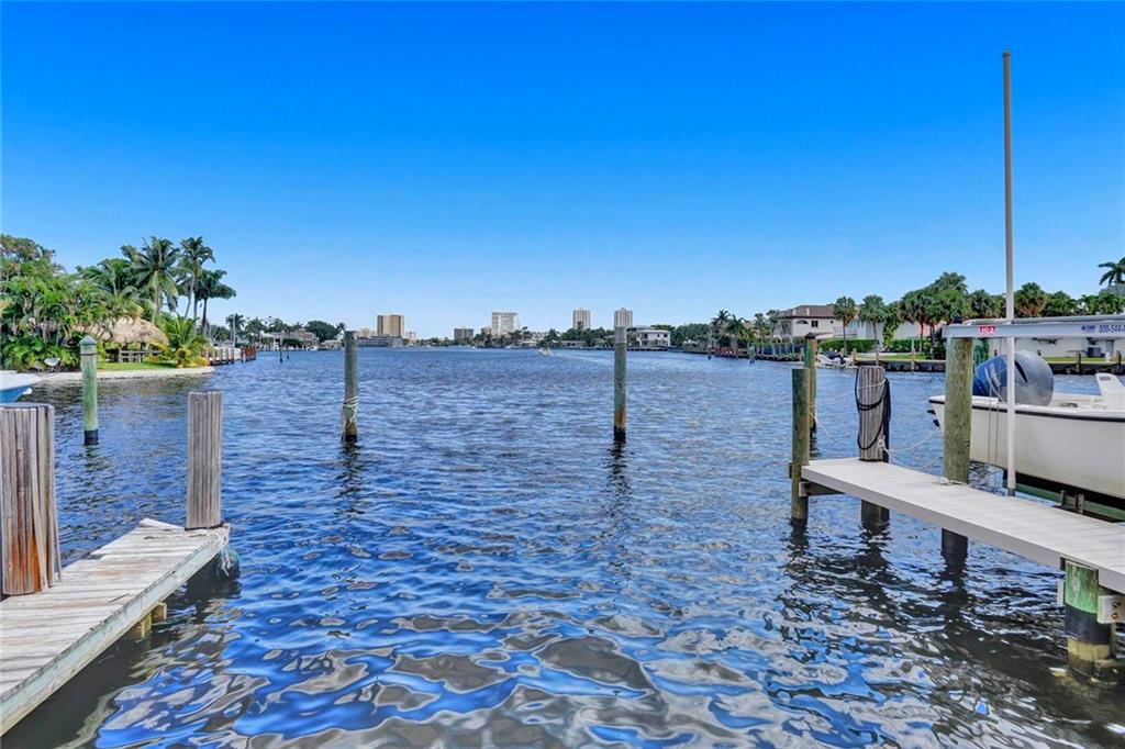 Bay Yacht Club - Residential