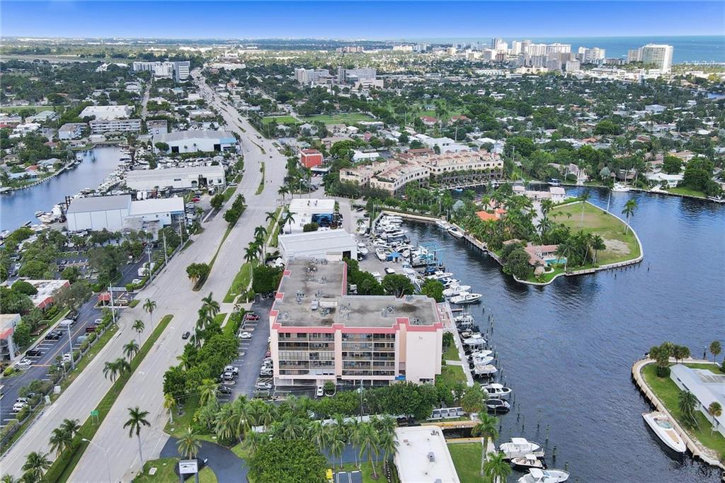 Bay Yacht Club - Residential