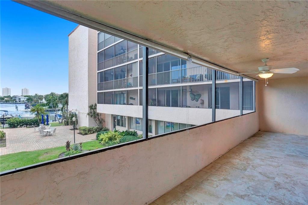 Bay Yacht Club - Residential