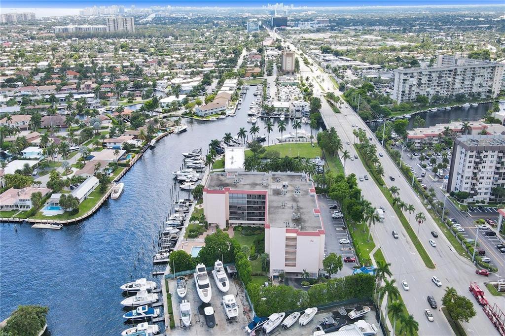 Bay Yacht Club - Residential
