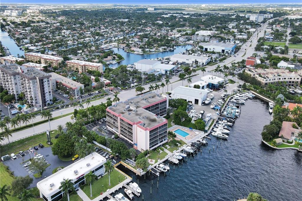 Bay Yacht Club - Residential