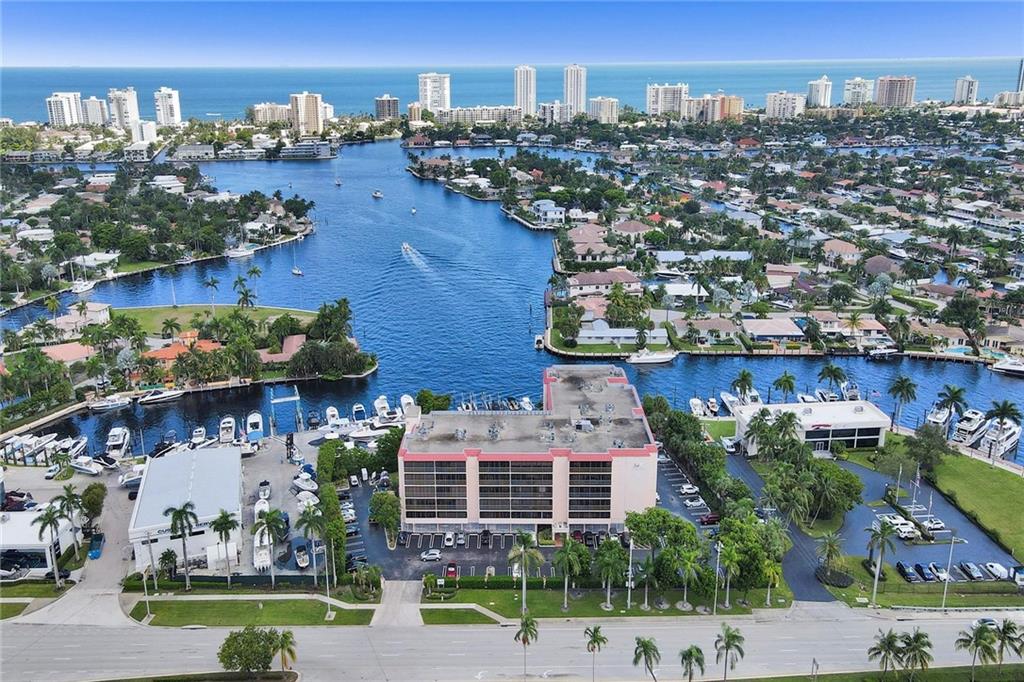 Bay Yacht Club - Residential