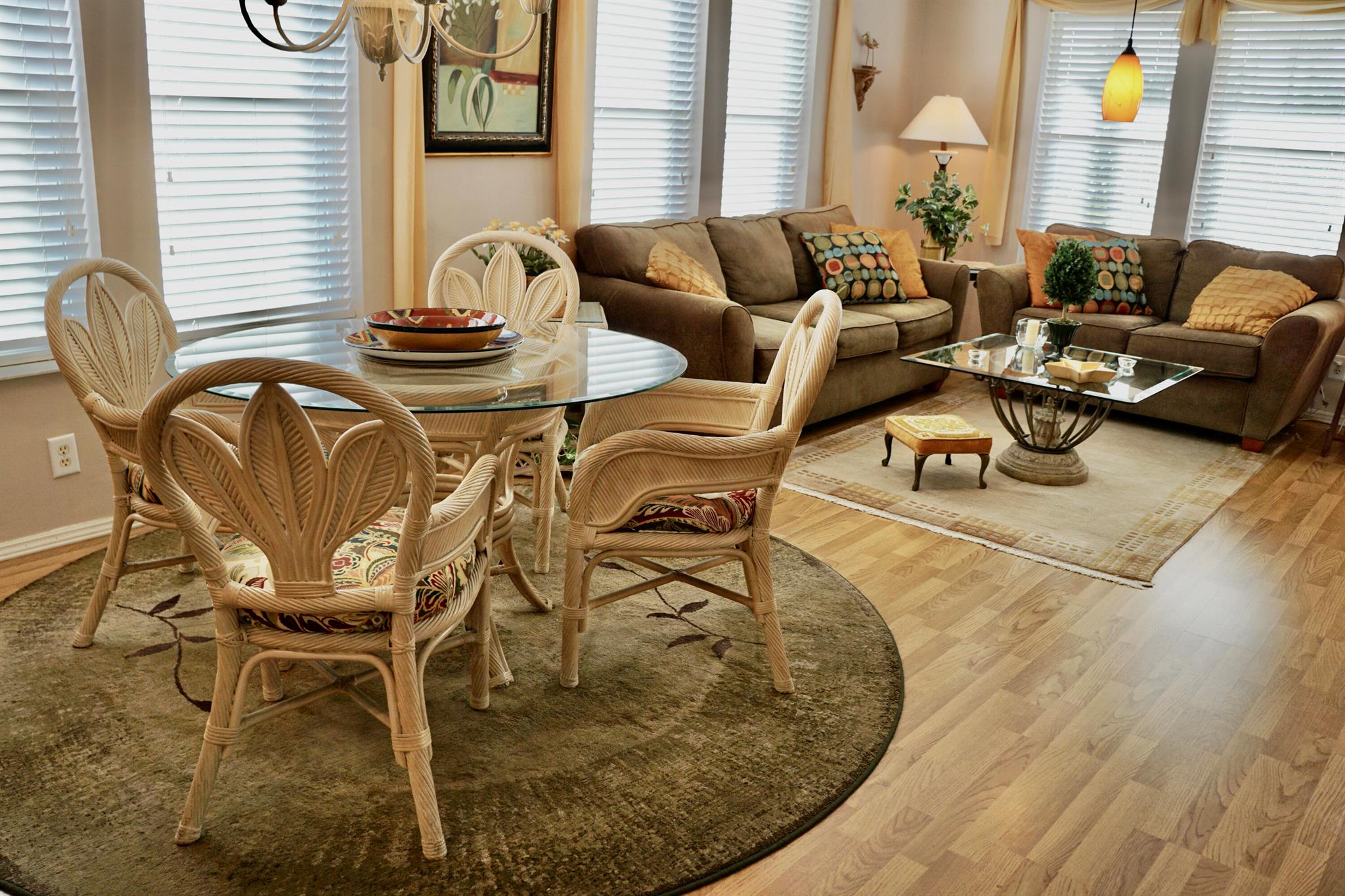 Spanish Lakes Golf - Residential