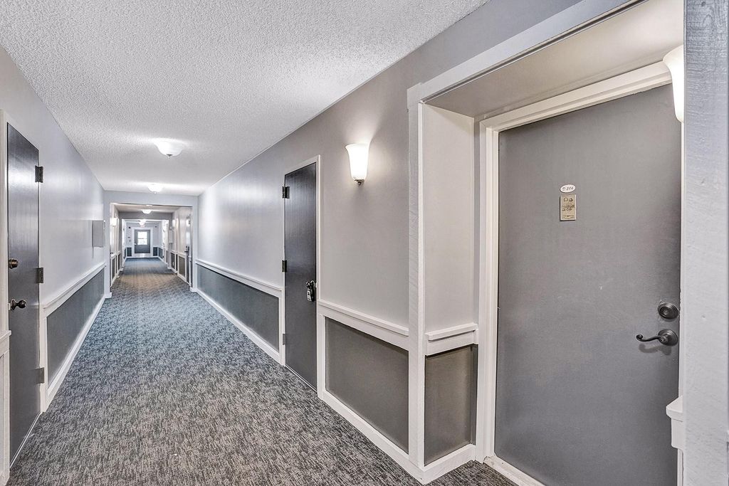 Photo of 3101 Oakland Shores Drive #H204, Oakland Park, FL 33309 (MLS # F10549543)