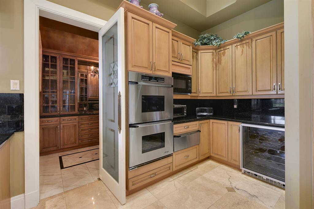 ST ANDREWS COUNTRY CLUB - Residential