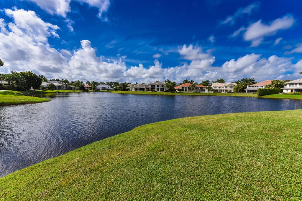 ST ANDREWS COUNTRY CLUB - Residential