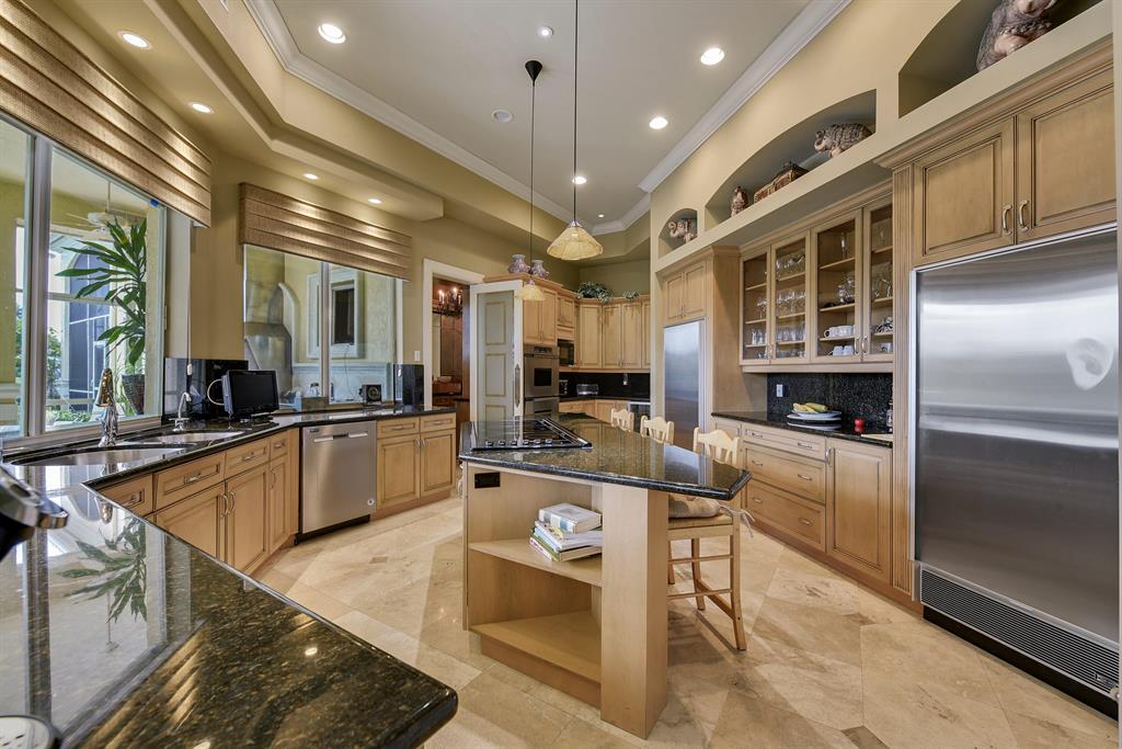 ST ANDREWS COUNTRY CLUB - Residential